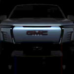 gmc-electric-sierra-denali-teaser_100819893_l.jpg