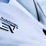 teaser-for-next-generation-mitsubishi-outlander-phev_100801111_l.jpg