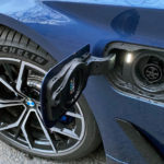 2021-bmw-530e-plug-in-hybrid_100802683_l.jpg