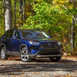 2019-toyota-rav4_100727629_l.jpg